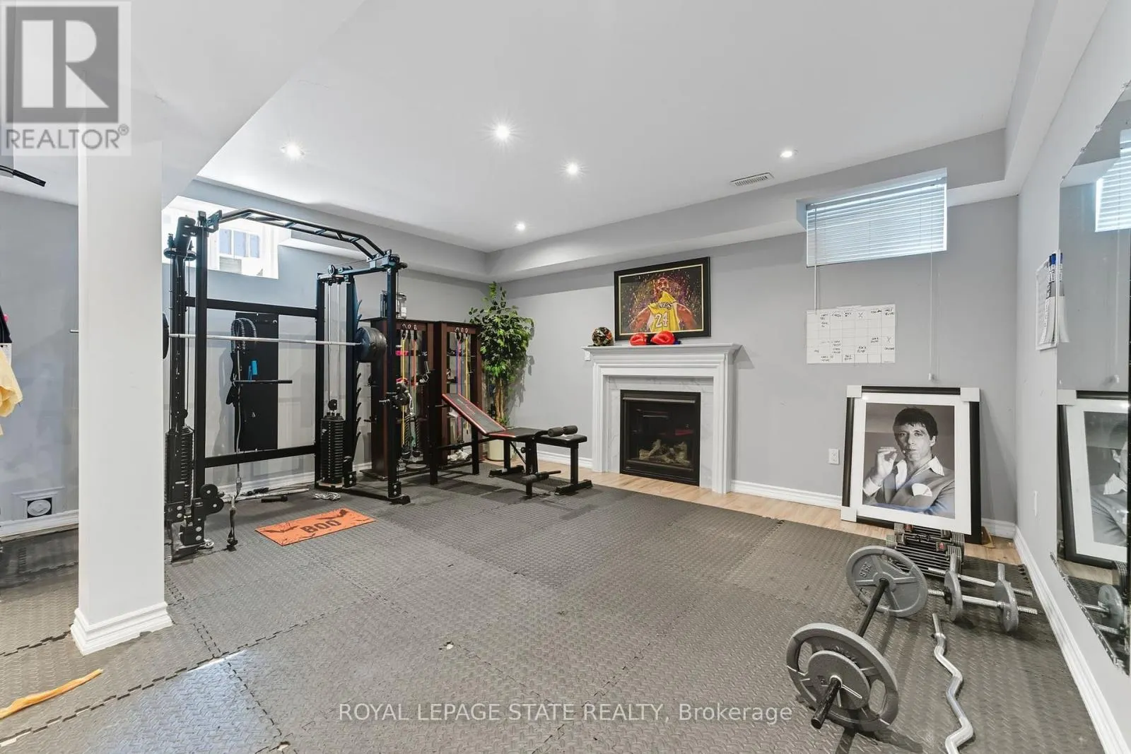 23 KELLOGG AVENUE