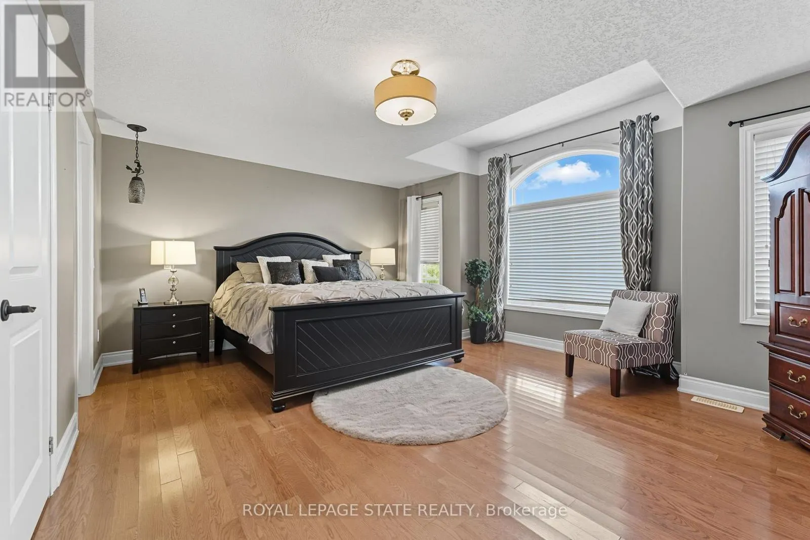 23 KELLOGG AVENUE