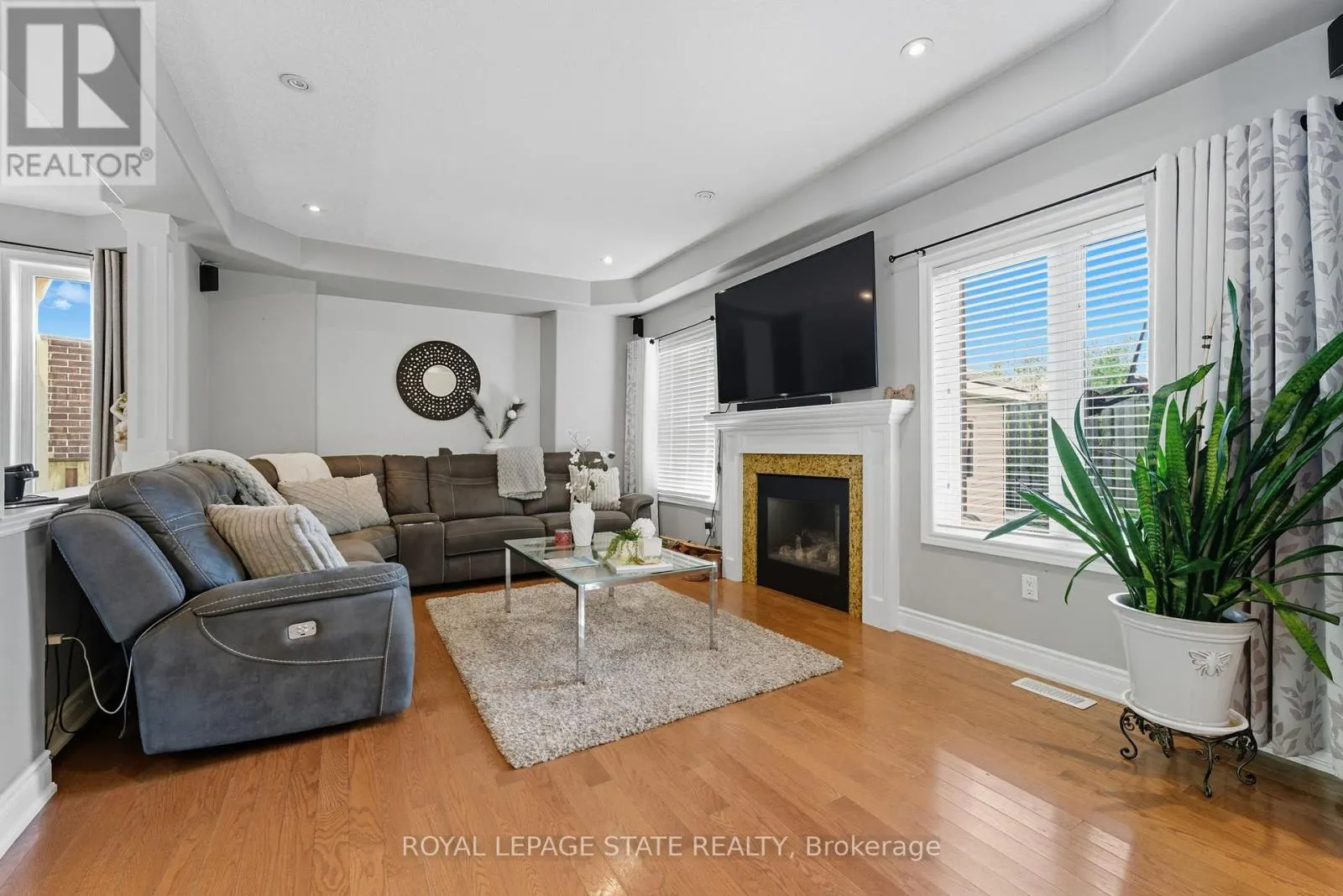 23 KELLOGG AVENUE