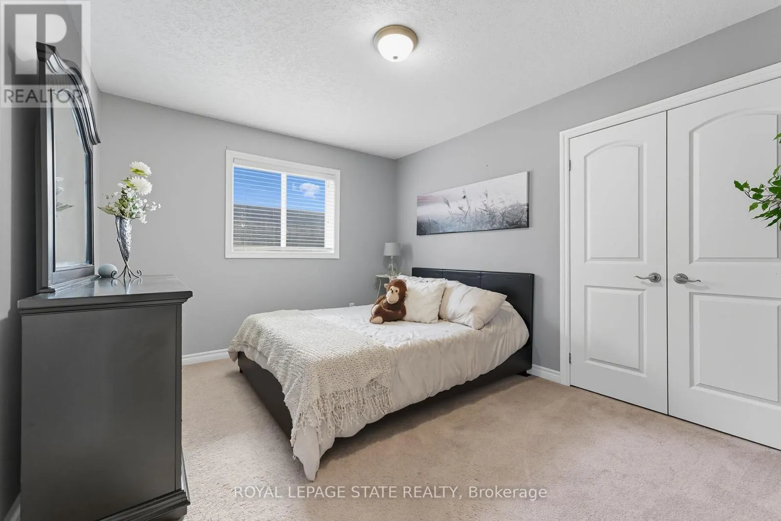 23 KELLOGG AVENUE