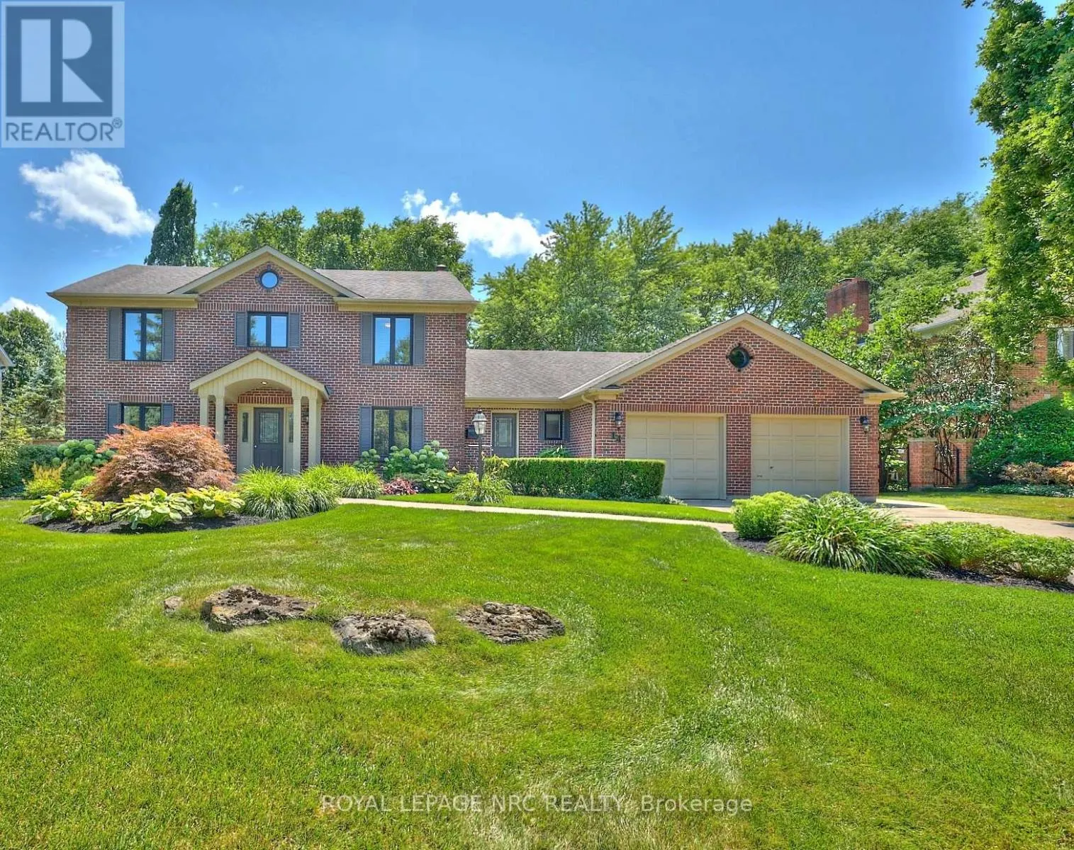 14 SHORTHILL PLACE