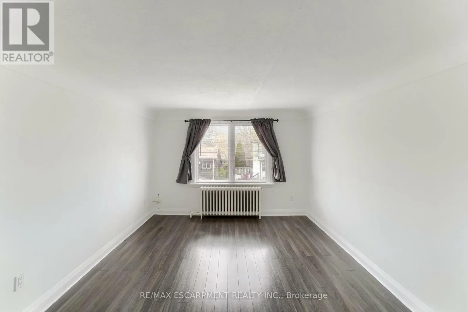 160 WELLAND AVENUE