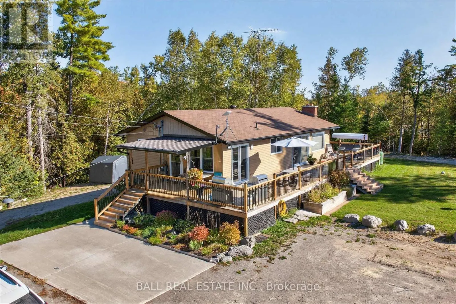 1352 COUNTY RD 49 ROAD