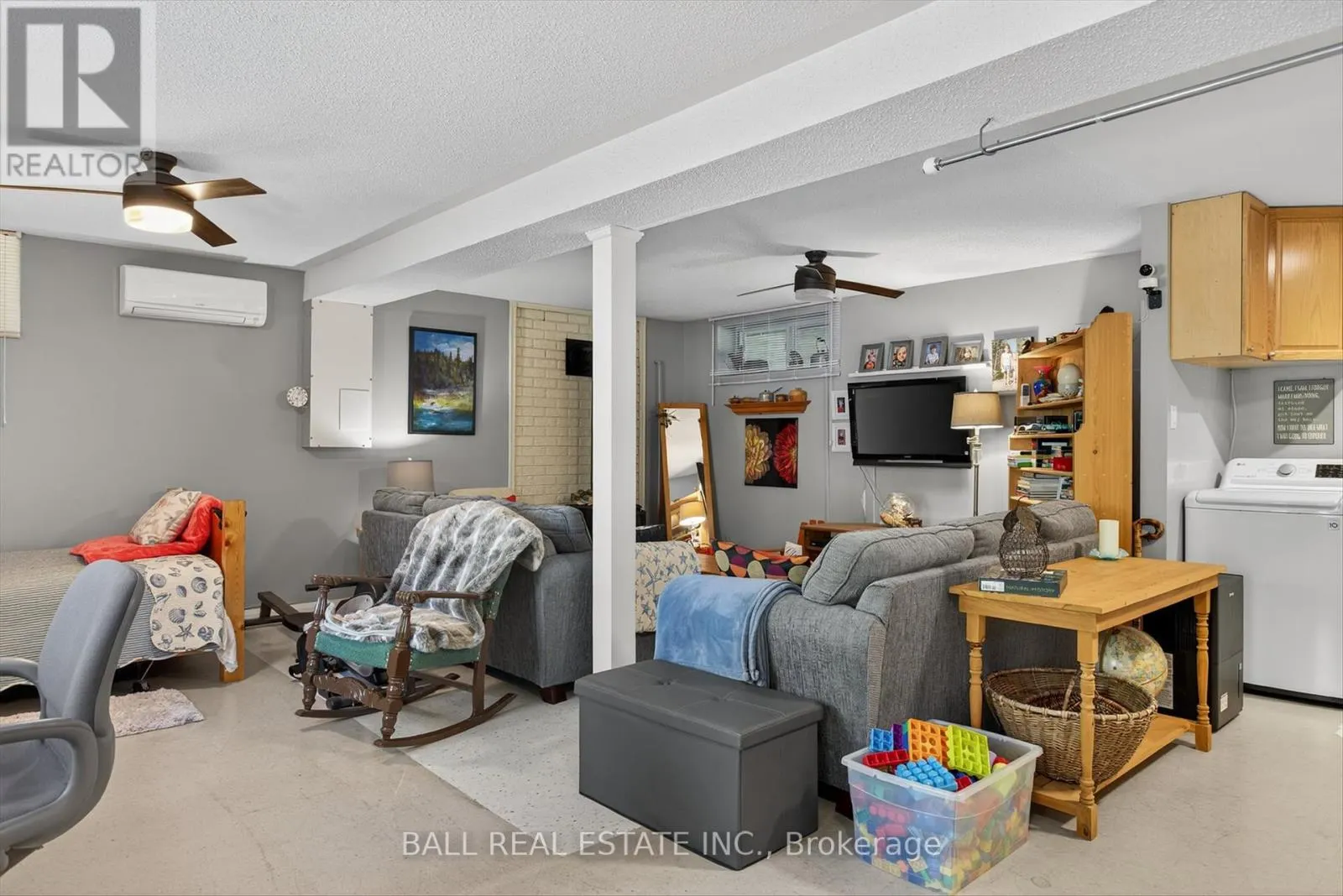 1352 COUNTY RD 49 ROAD