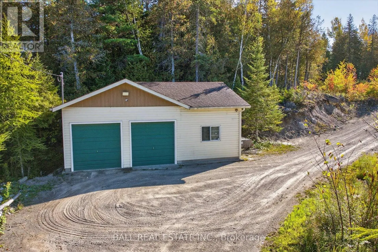 1352 COUNTY RD 49 ROAD