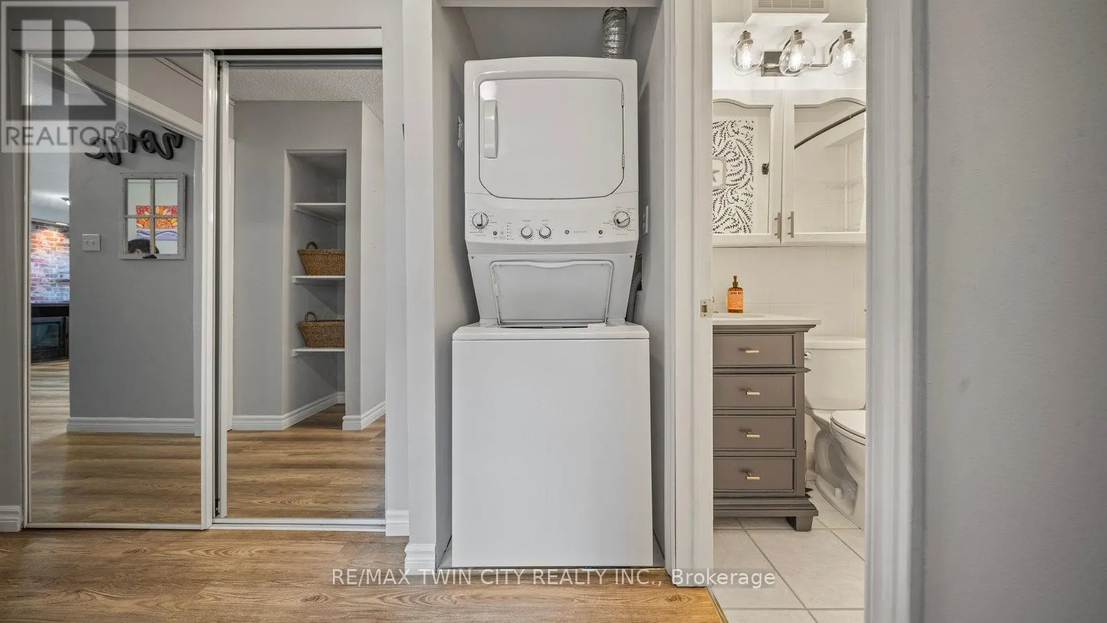 101 - 640 GREY STREET