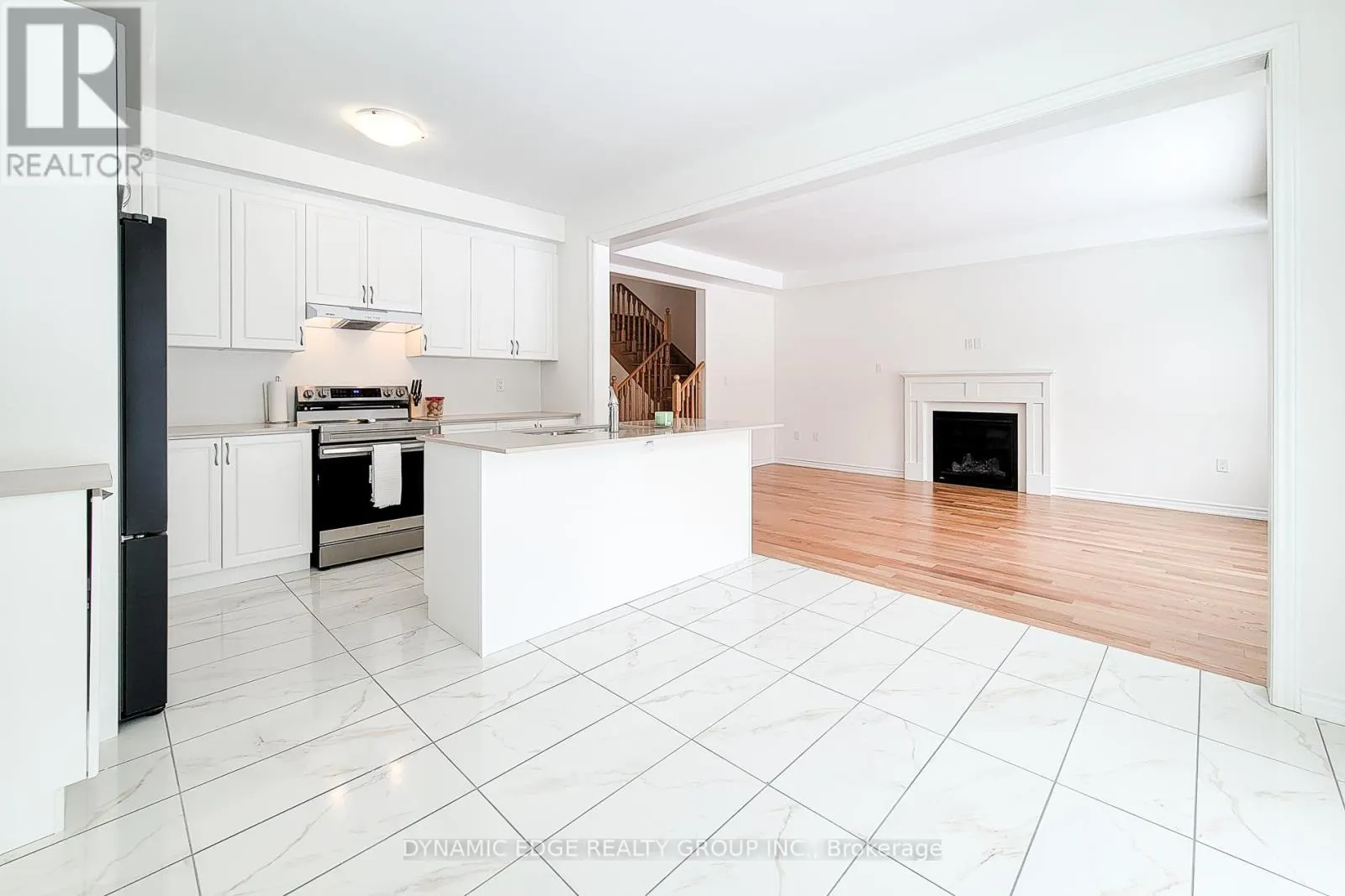 139 HENSHAW DRIVE
