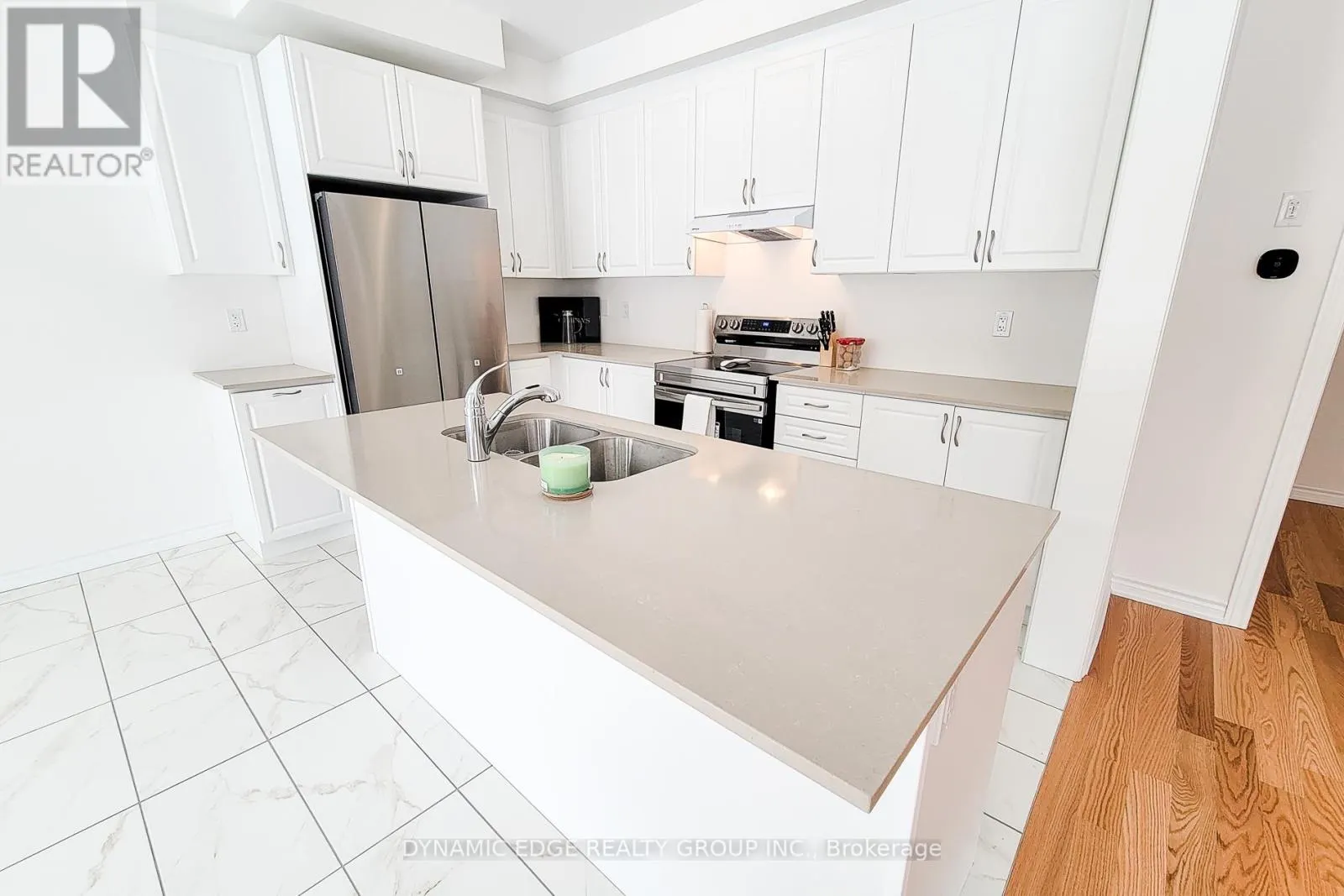 139 HENSHAW DRIVE