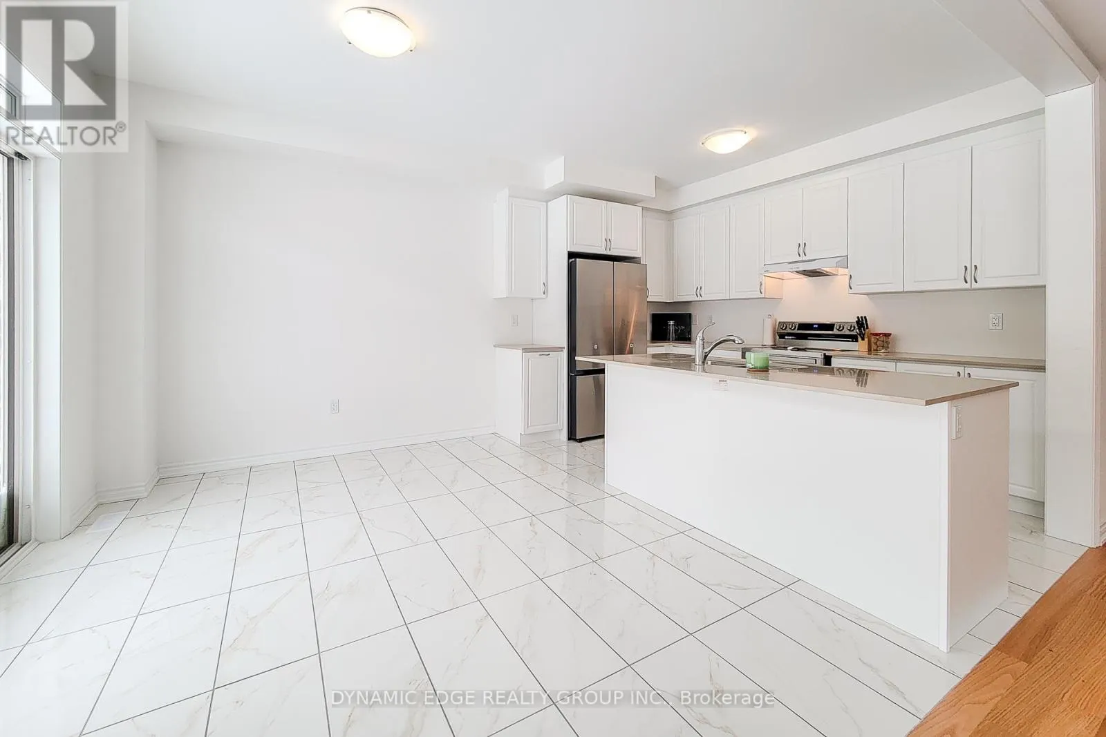 139 HENSHAW DRIVE