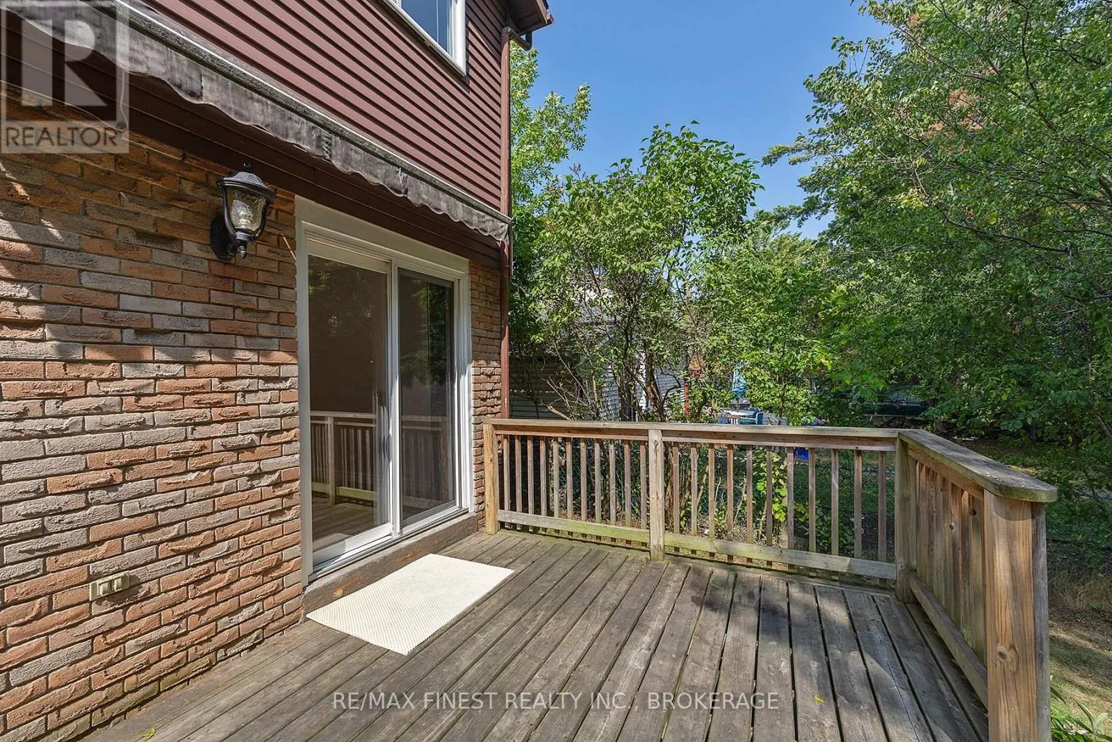 1135 BASSWOOD PLACE