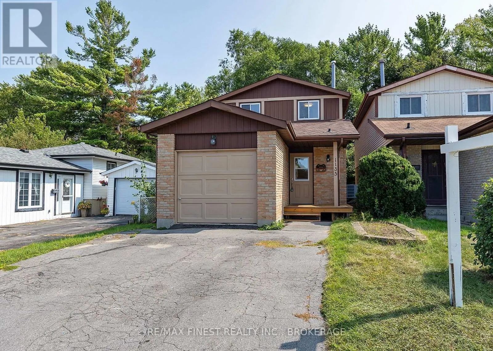 1135 BASSWOOD PLACE