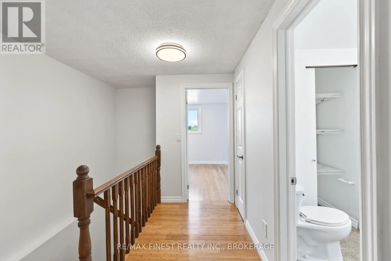 1135 BASSWOOD PLACE