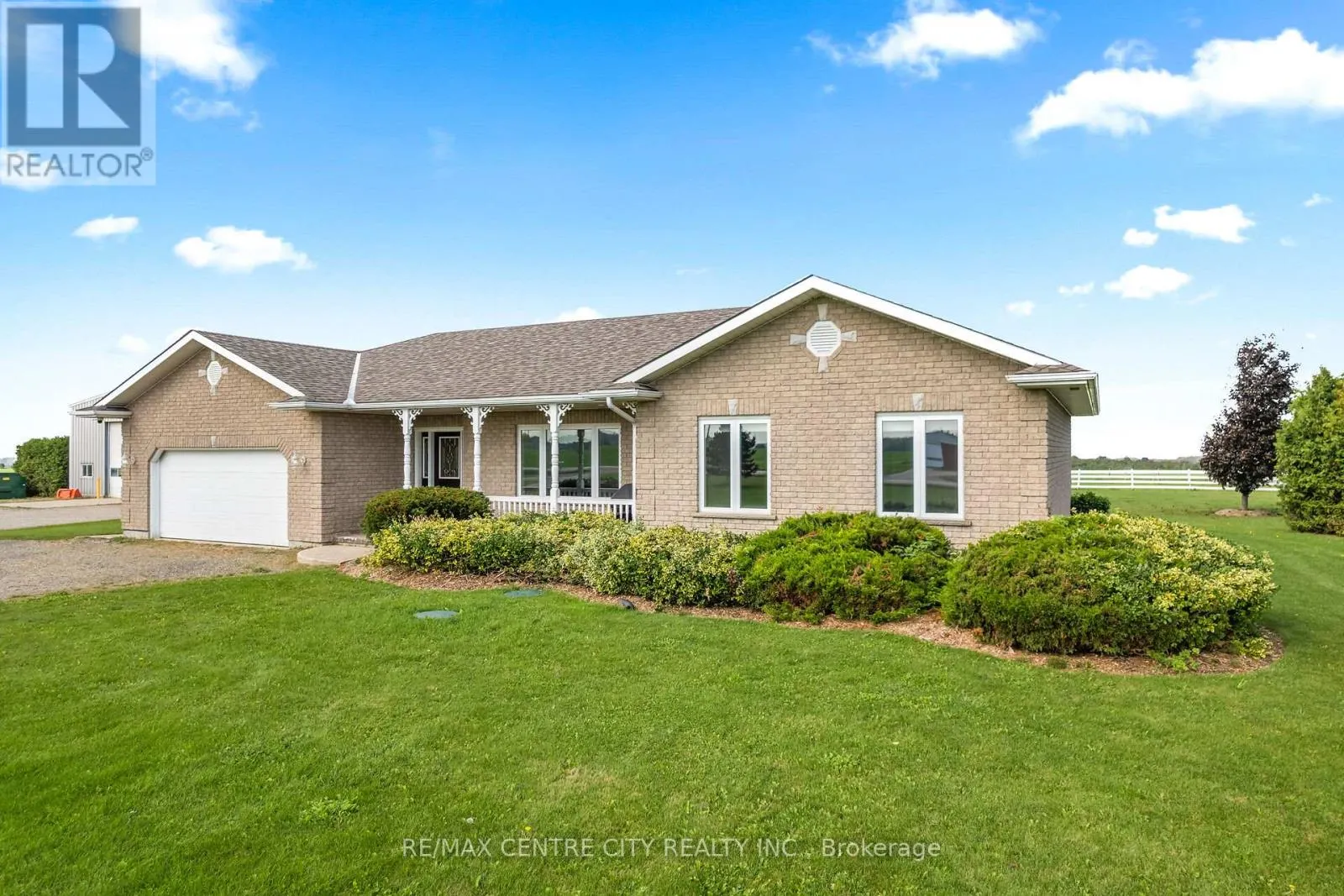 1041 BRUCE ROAD 23