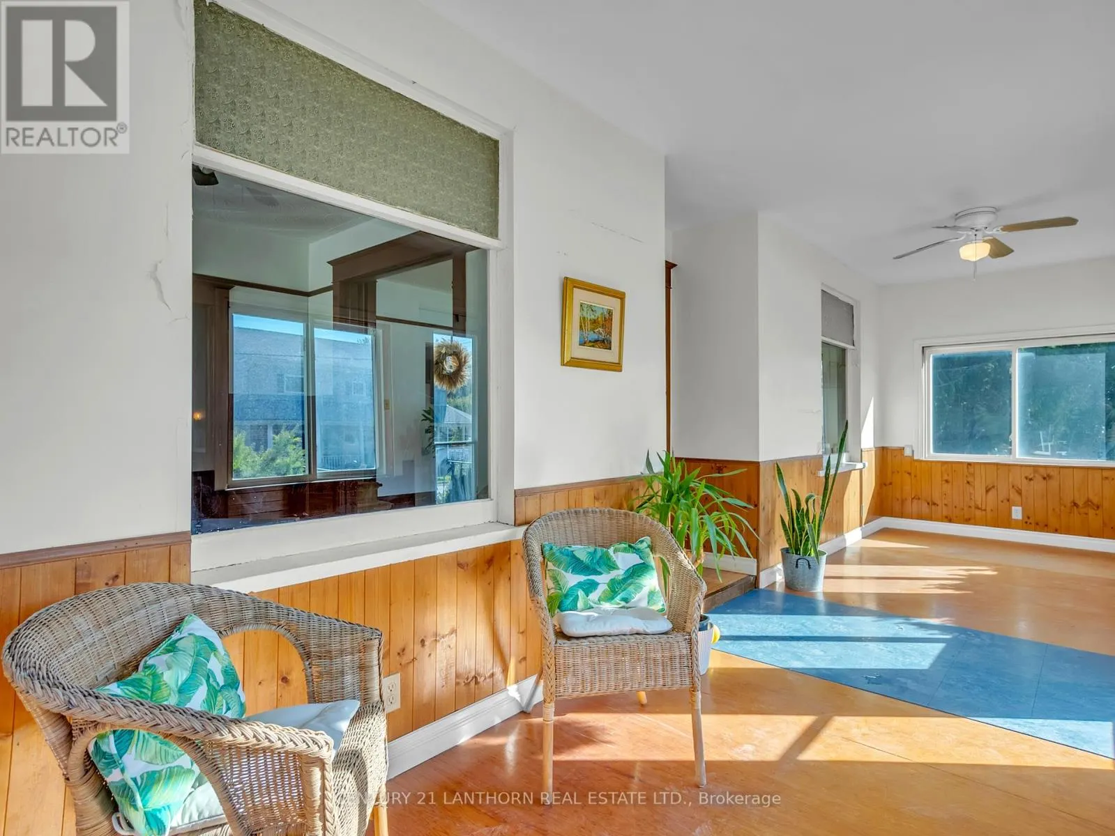 49 CONSECON STREET E