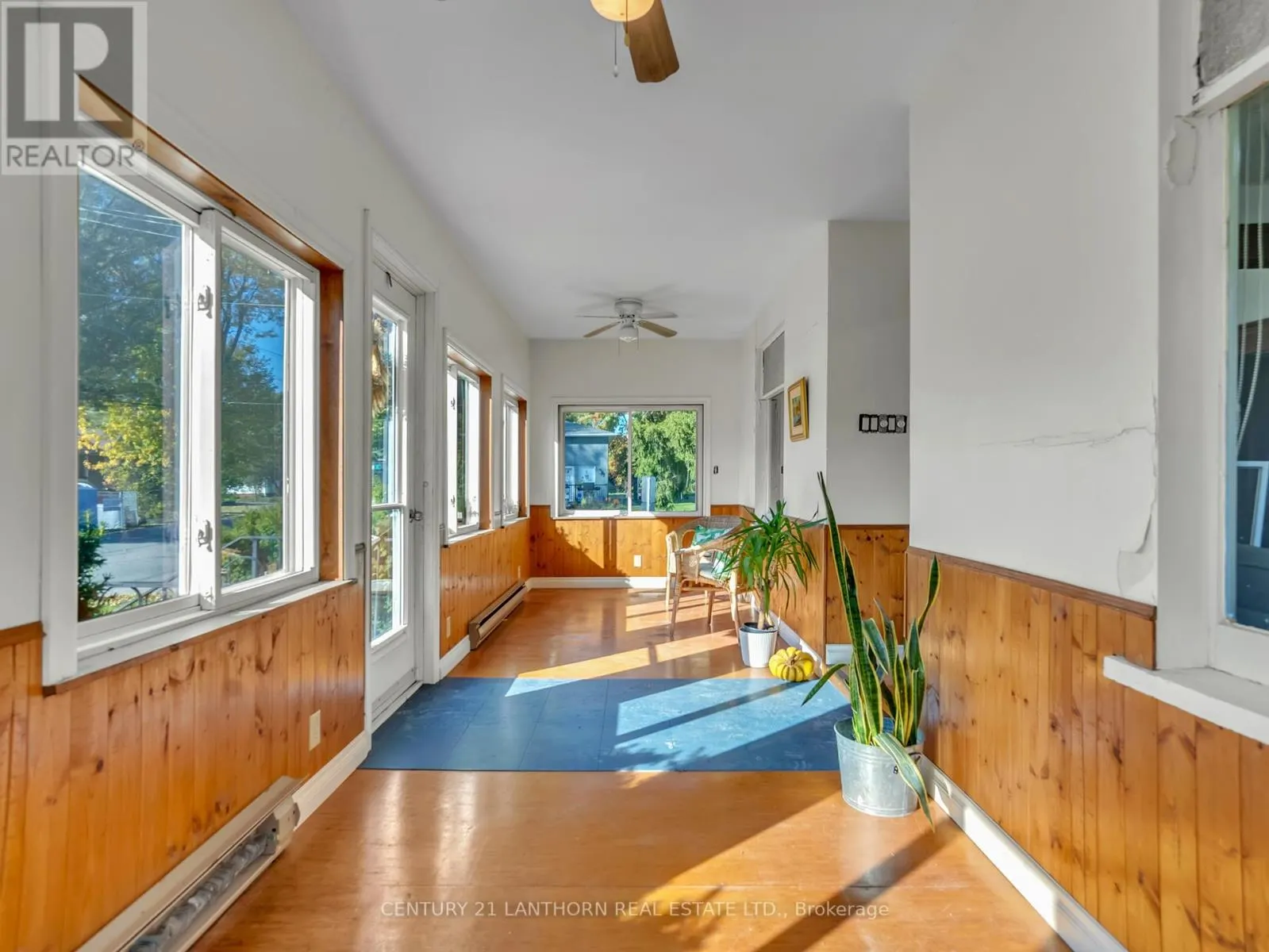 49 CONSECON STREET E