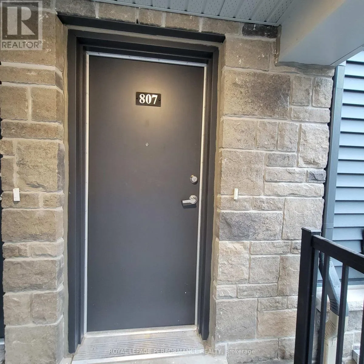 807 ARCADIAN PRIVATE