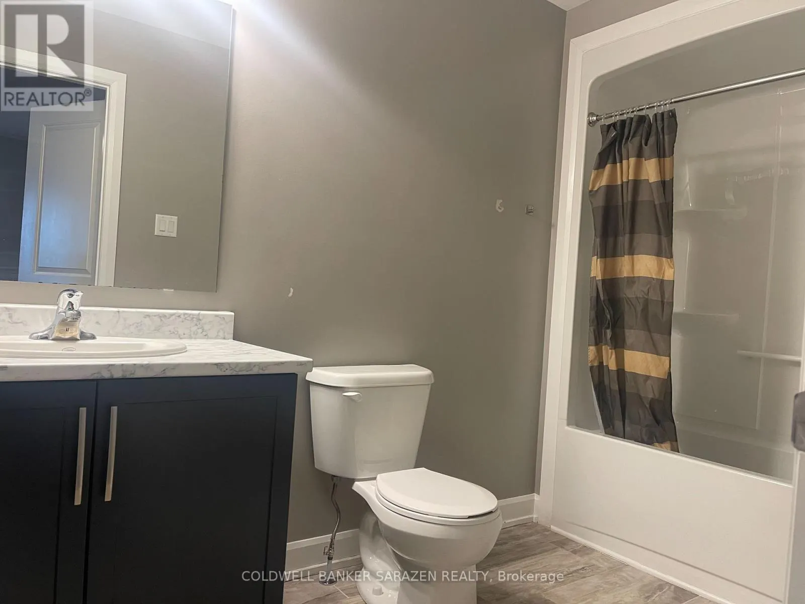 64 VIMY RIDGE CRESCENT