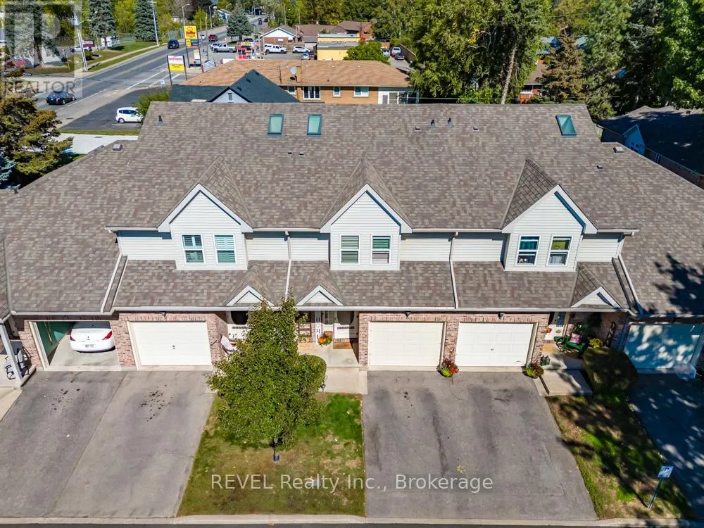 3 - 5070 DRUMMOND ROAD, #3
