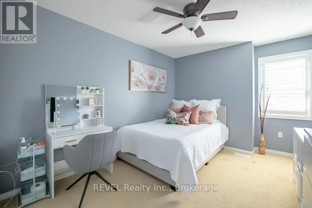 3 - 5070 DRUMMOND ROAD, #3