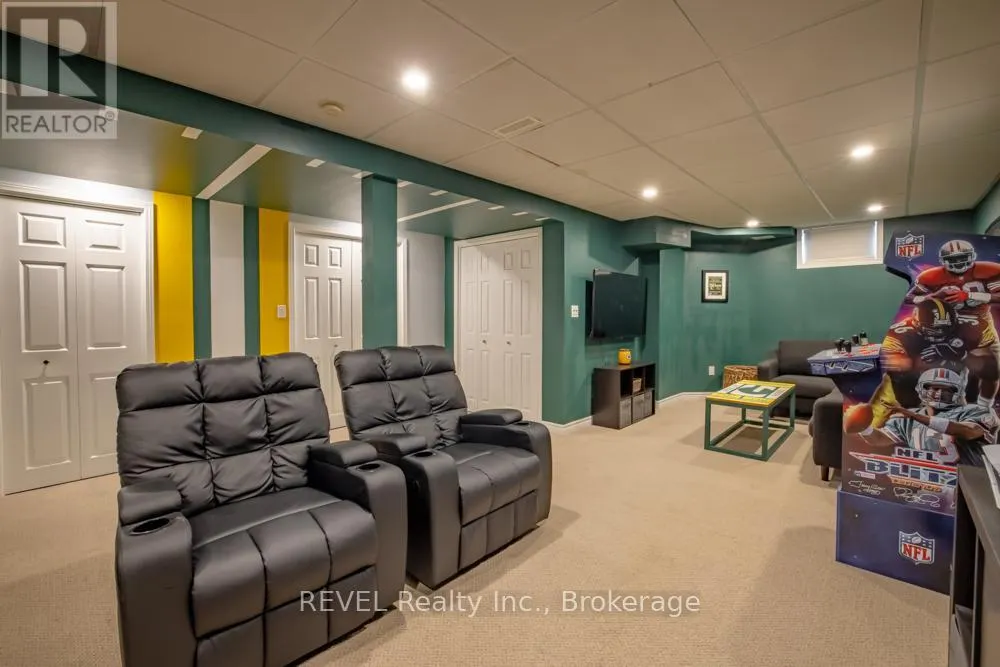 3 - 5070 DRUMMOND ROAD, #3