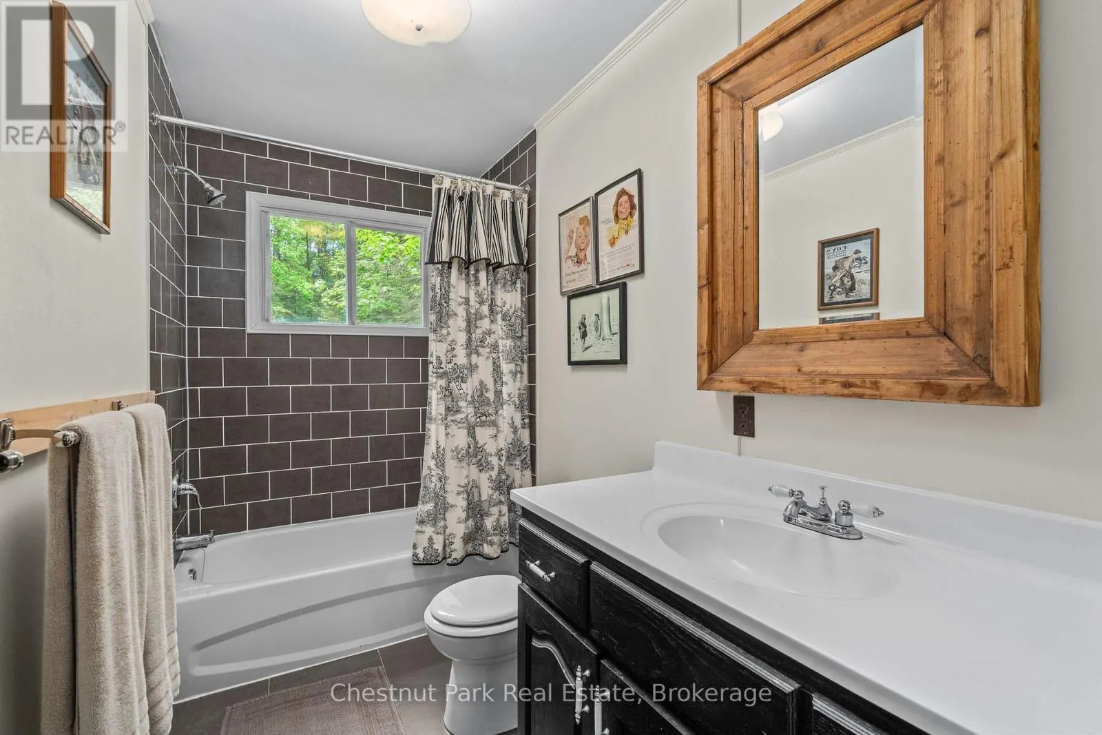 1 & 2 - 1230 MIRIAM DRIVE, #1 & 2