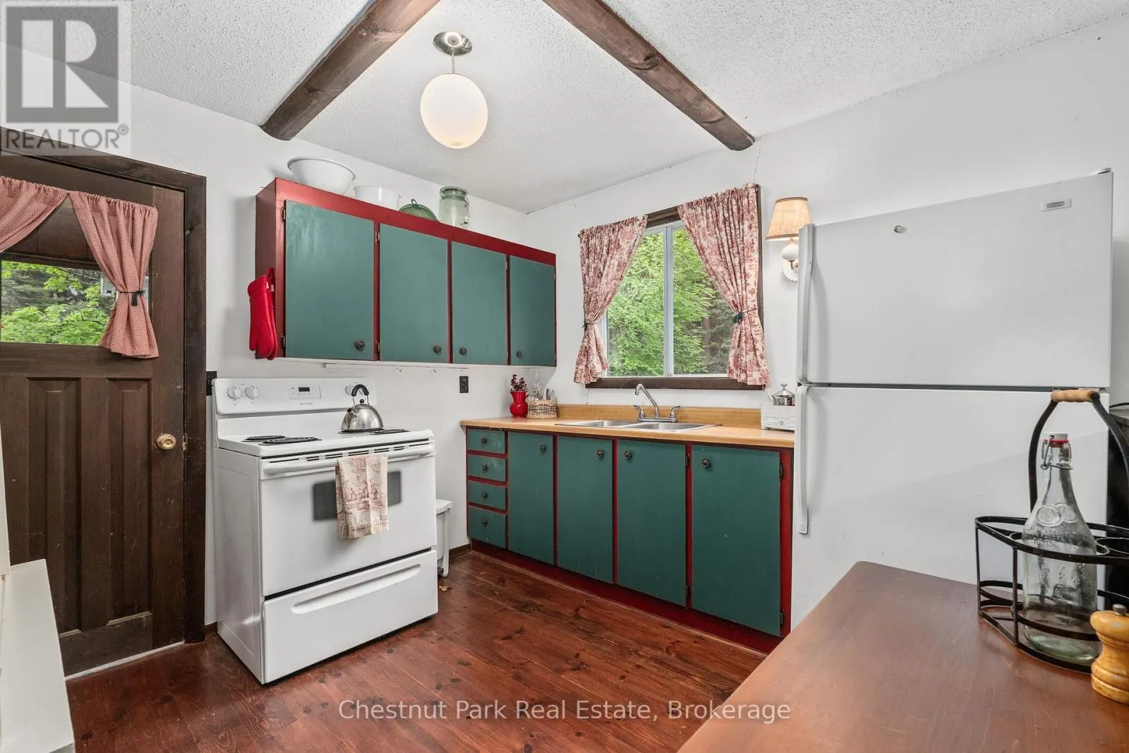 1 & 2 - 1230 MIRIAM DRIVE, #1 & 2