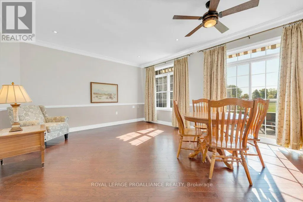 22 GRACEFIELD LANE