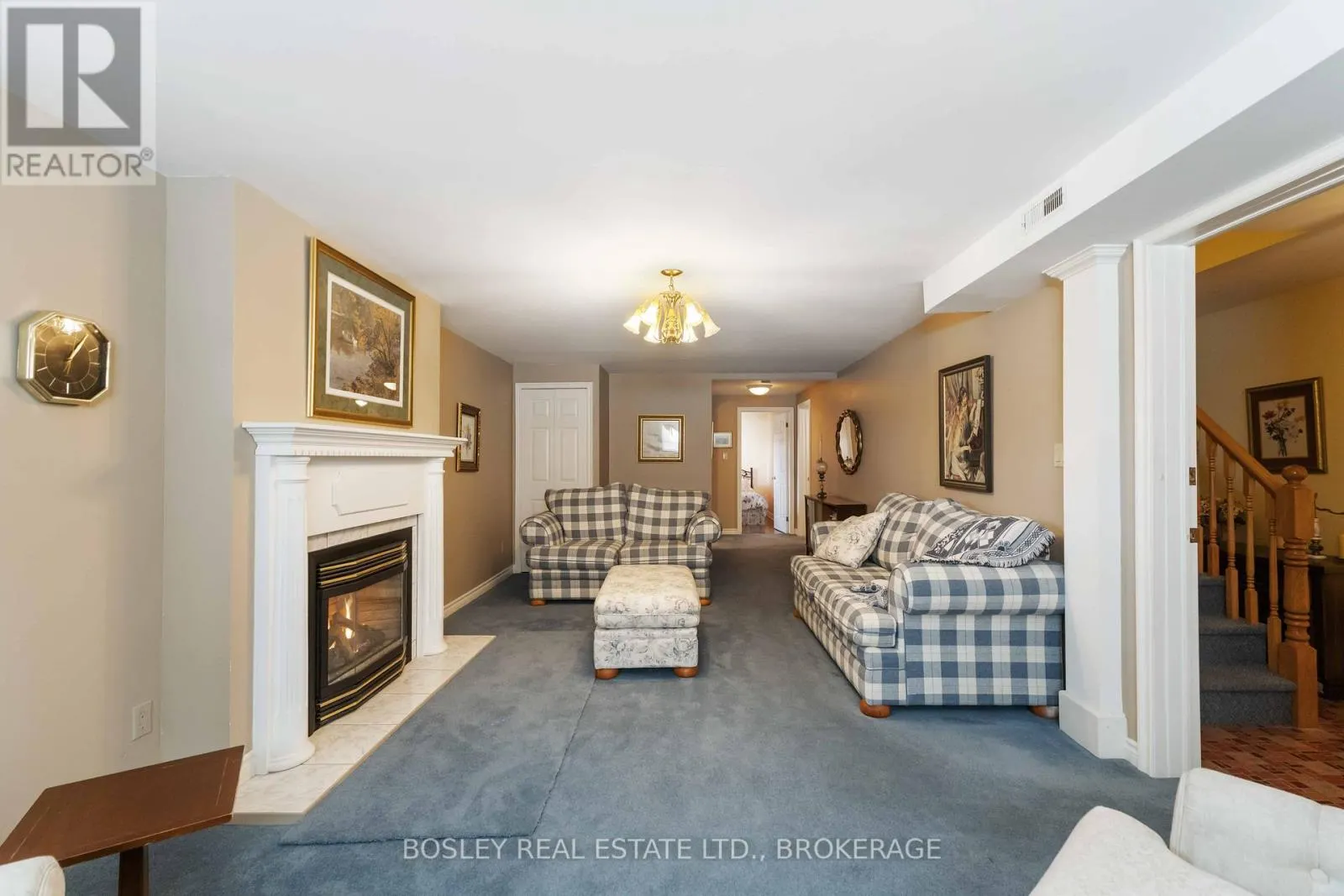 641 SIMCOE STREET