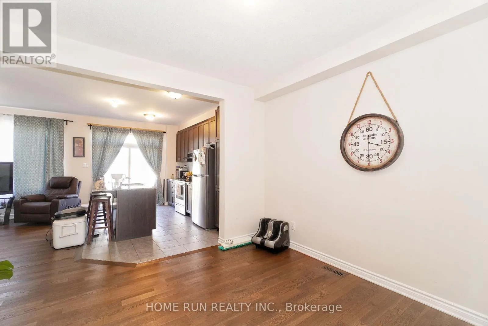2337 WATERCOLOURS WAY