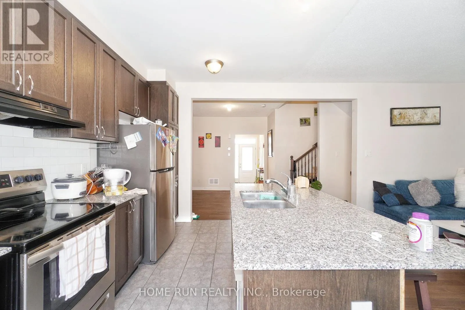 2337 WATERCOLOURS WAY