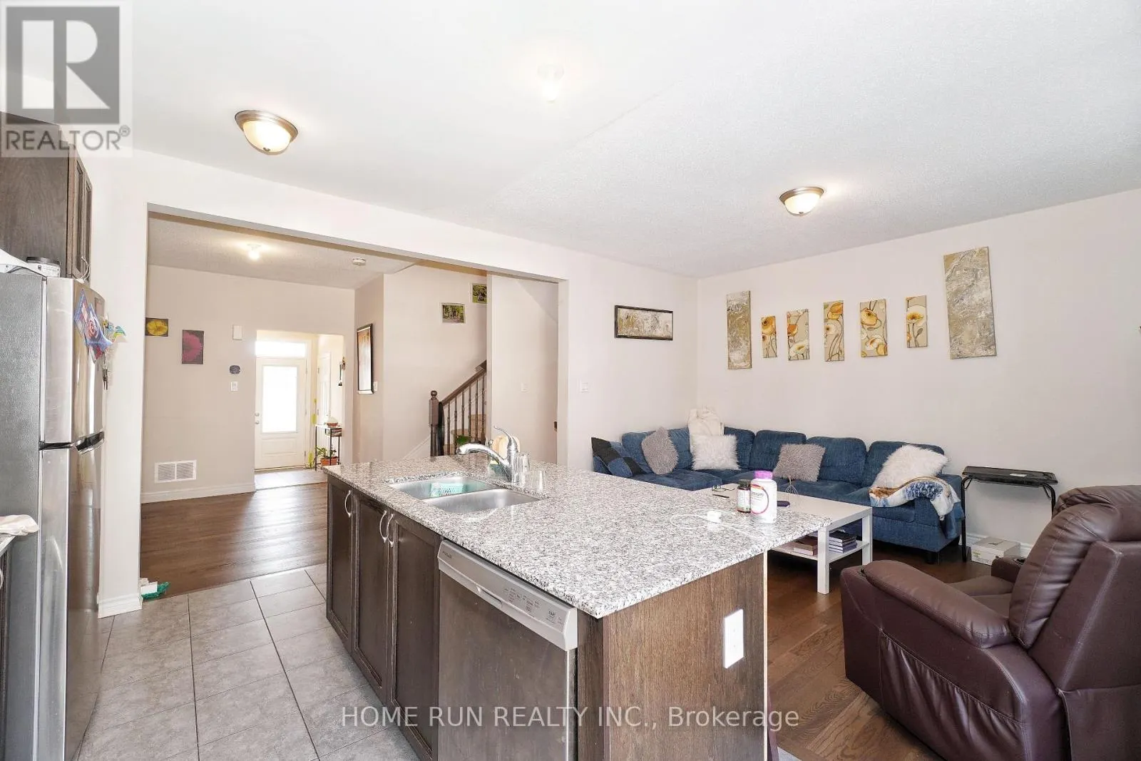2337 WATERCOLOURS WAY