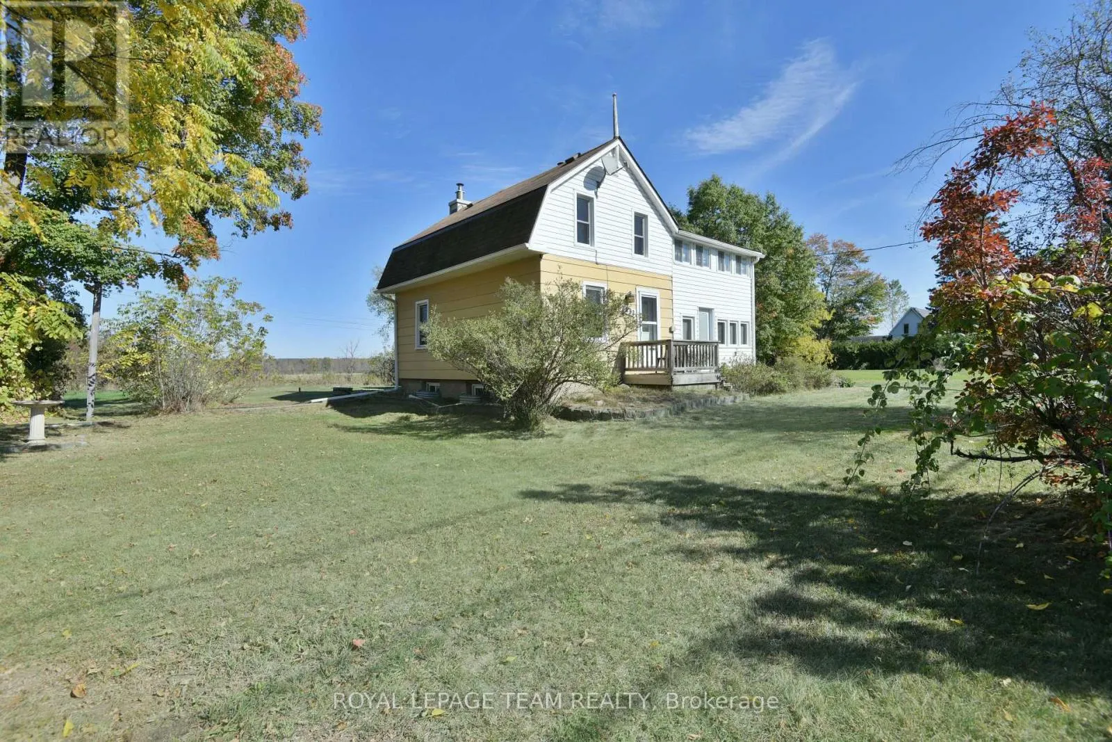 2692 DUNROBIN ROAD