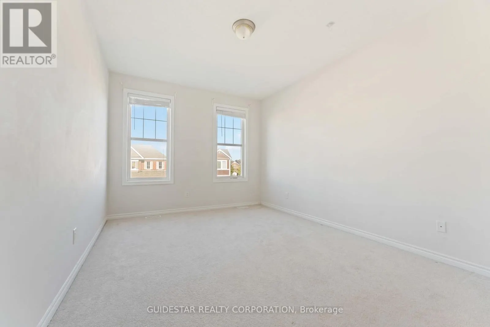 20 OXALIS CRESCENT
