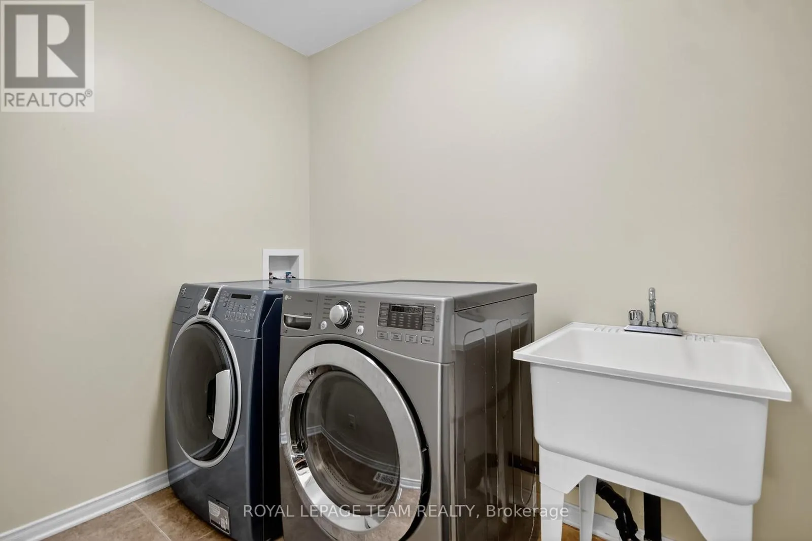 347 TUCANA WILLOWAY