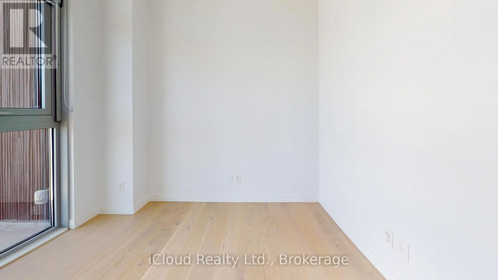 1302 - 60 FREDERICK STREET
