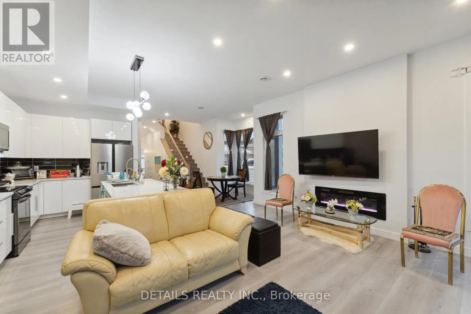 A - 137 DUFORD STREET