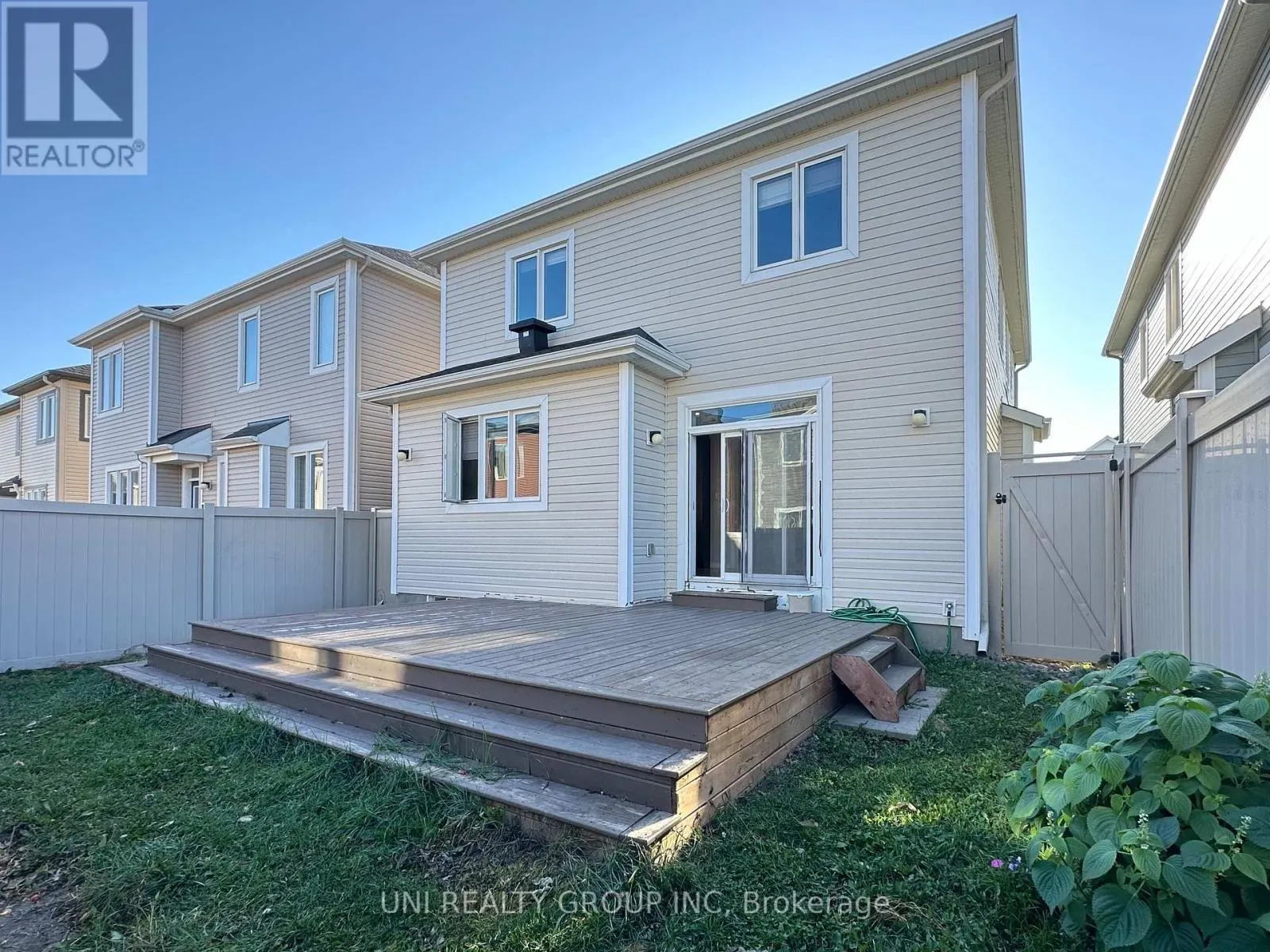 514 HONEYLOCUST AVENUE