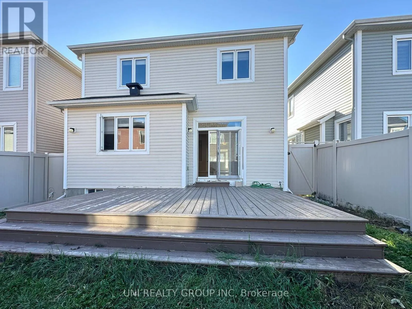 514 HONEYLOCUST AVENUE