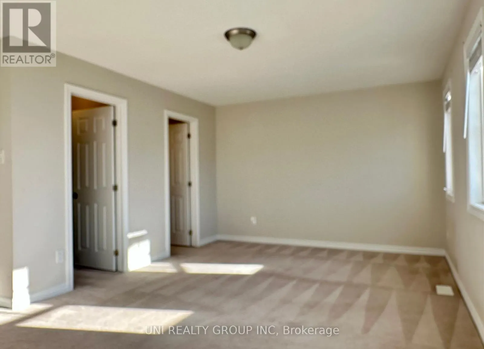 514 HONEYLOCUST AVENUE