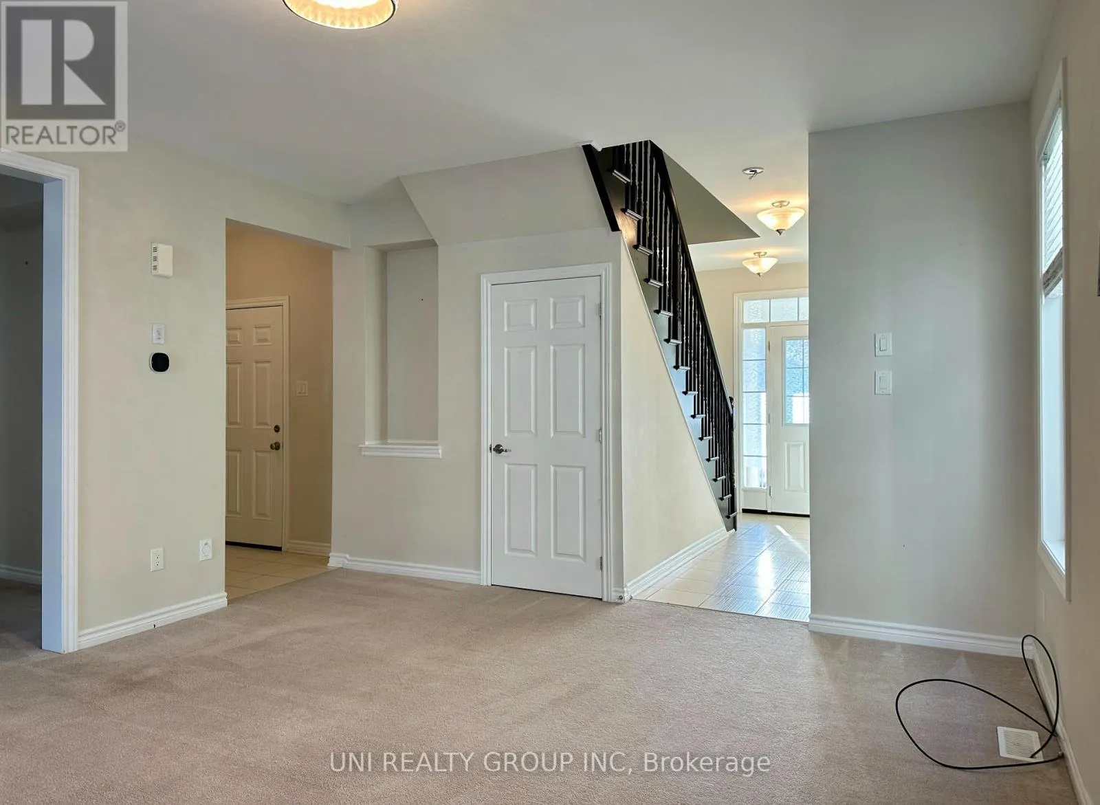 514 HONEYLOCUST AVENUE