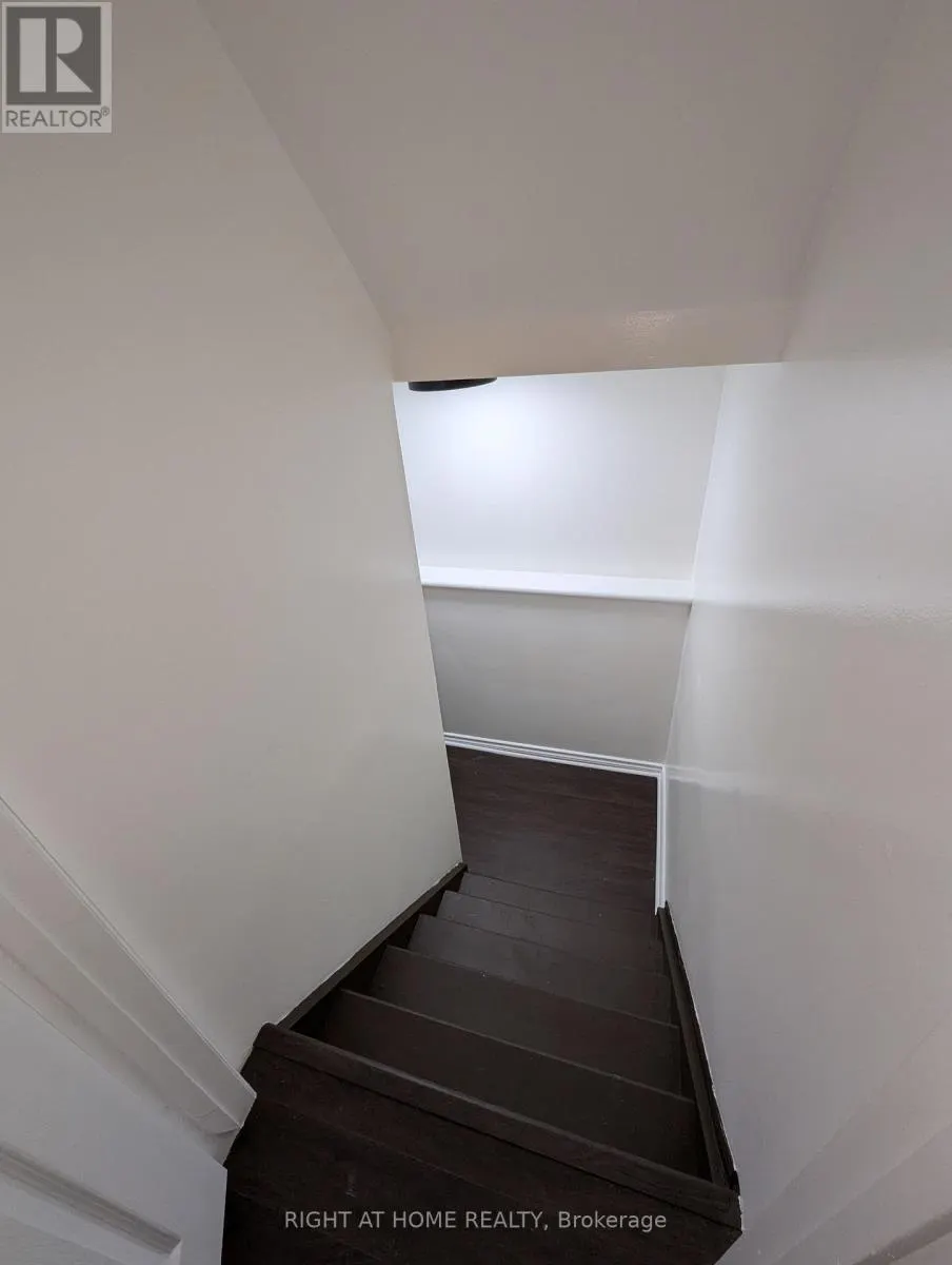 73 SKYVIEW DRIVE