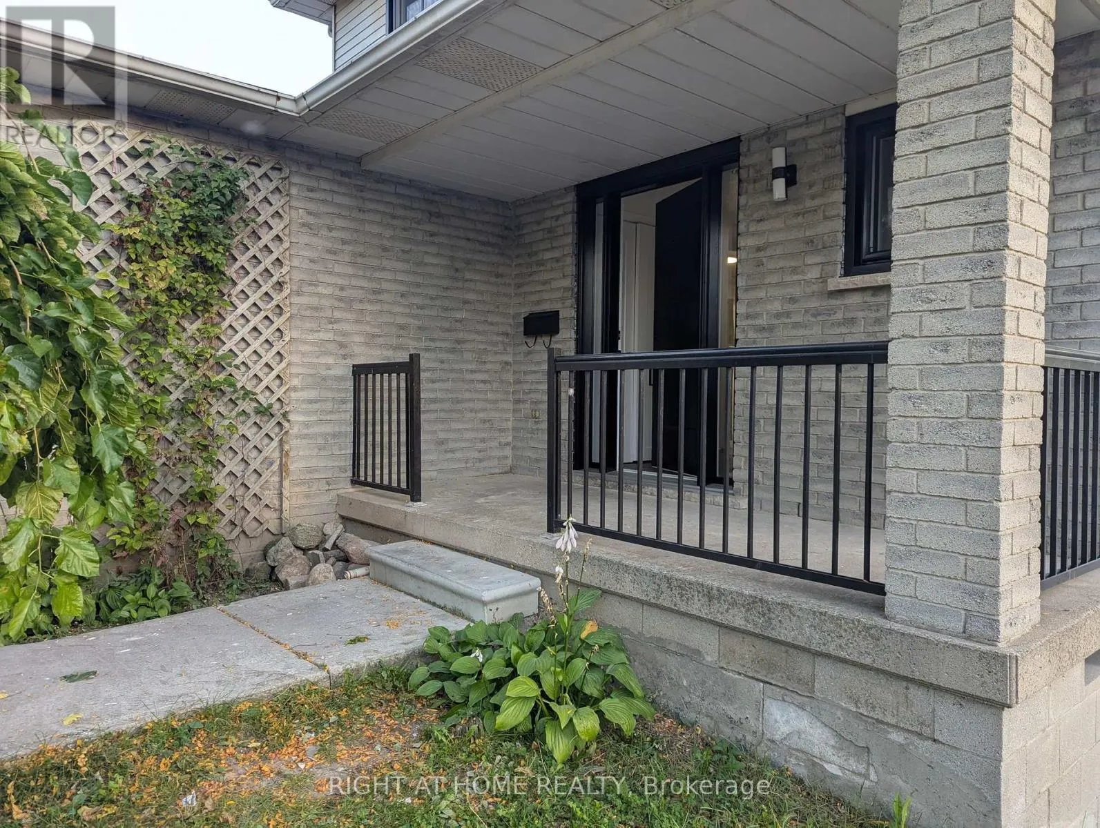 73 SKYVIEW DRIVE