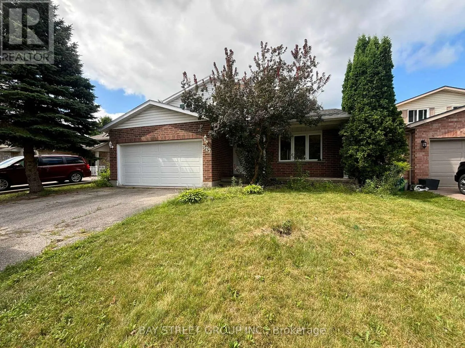 327 CORNRIDGE PLACE
