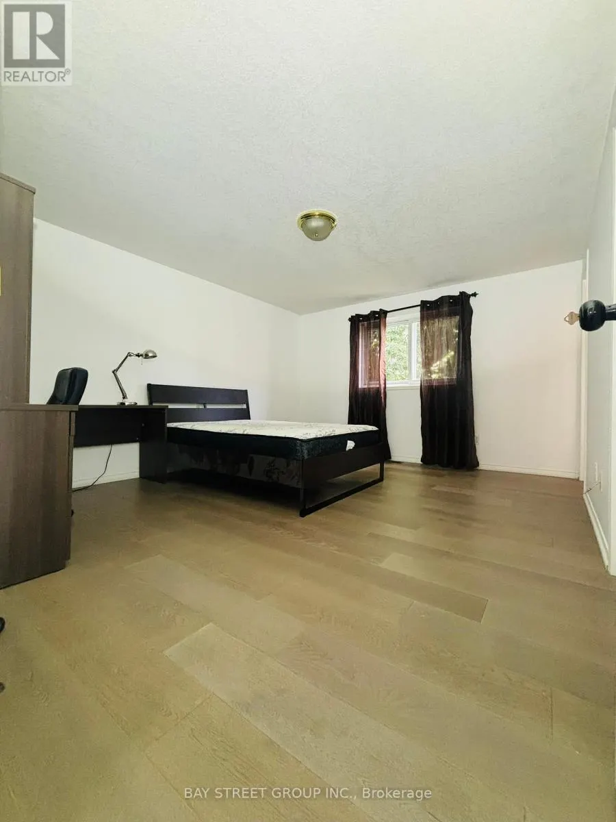 327 CORNRIDGE PLACE