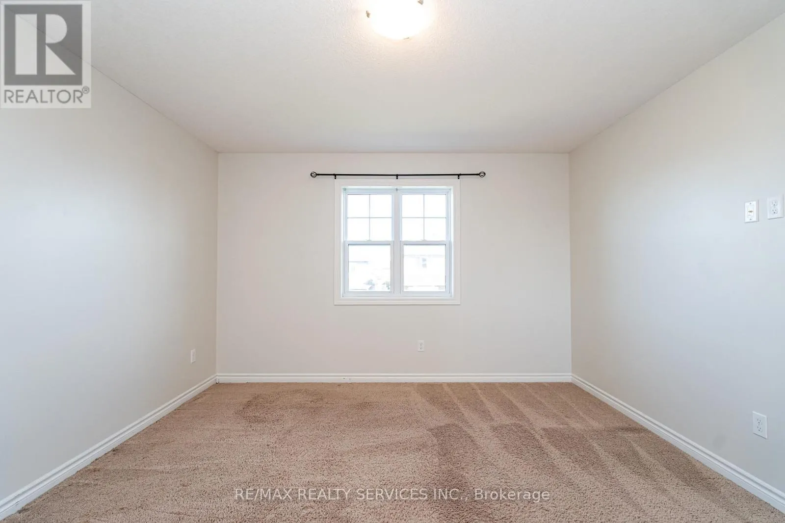 25 ACORN TRAIL