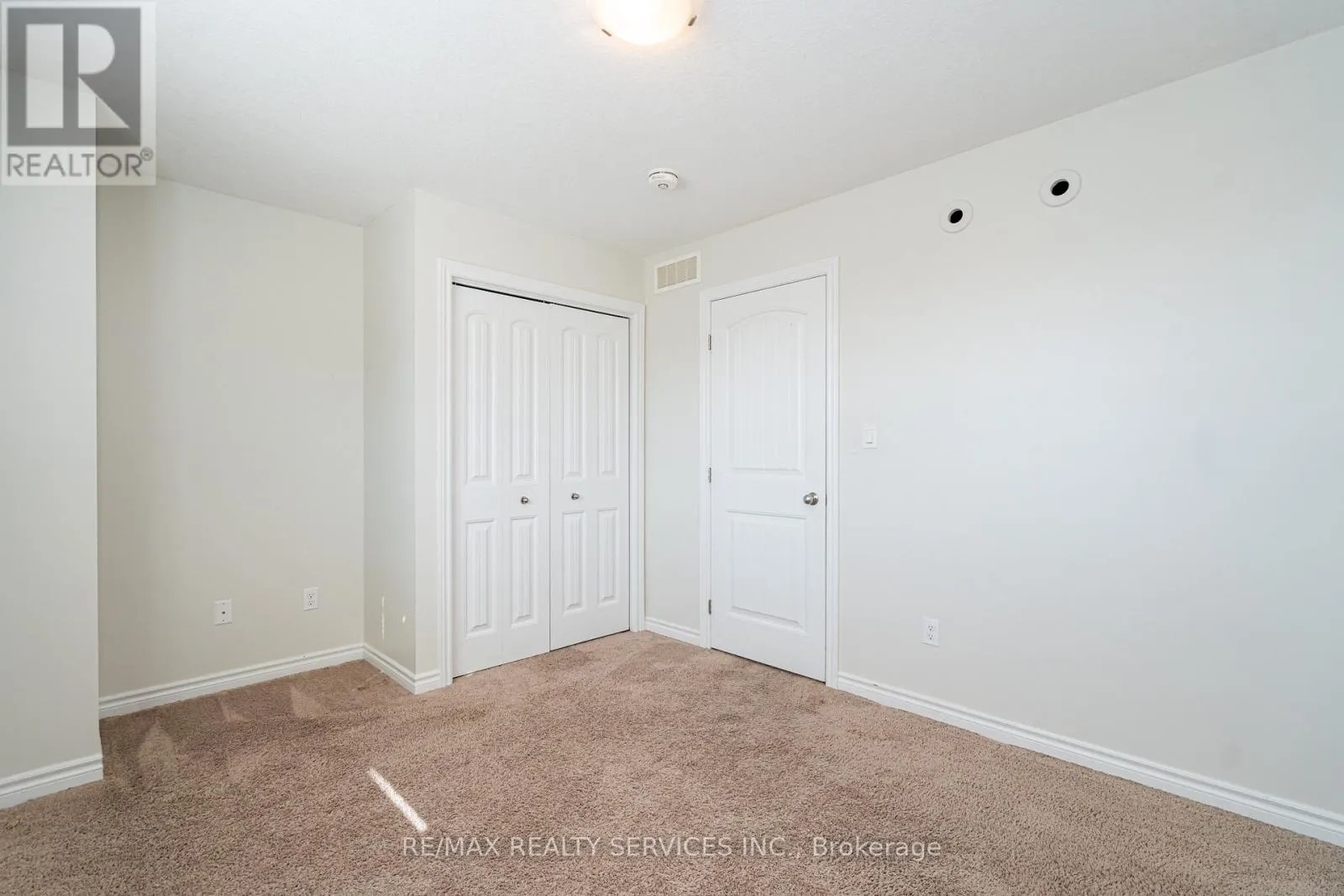 25 ACORN TRAIL