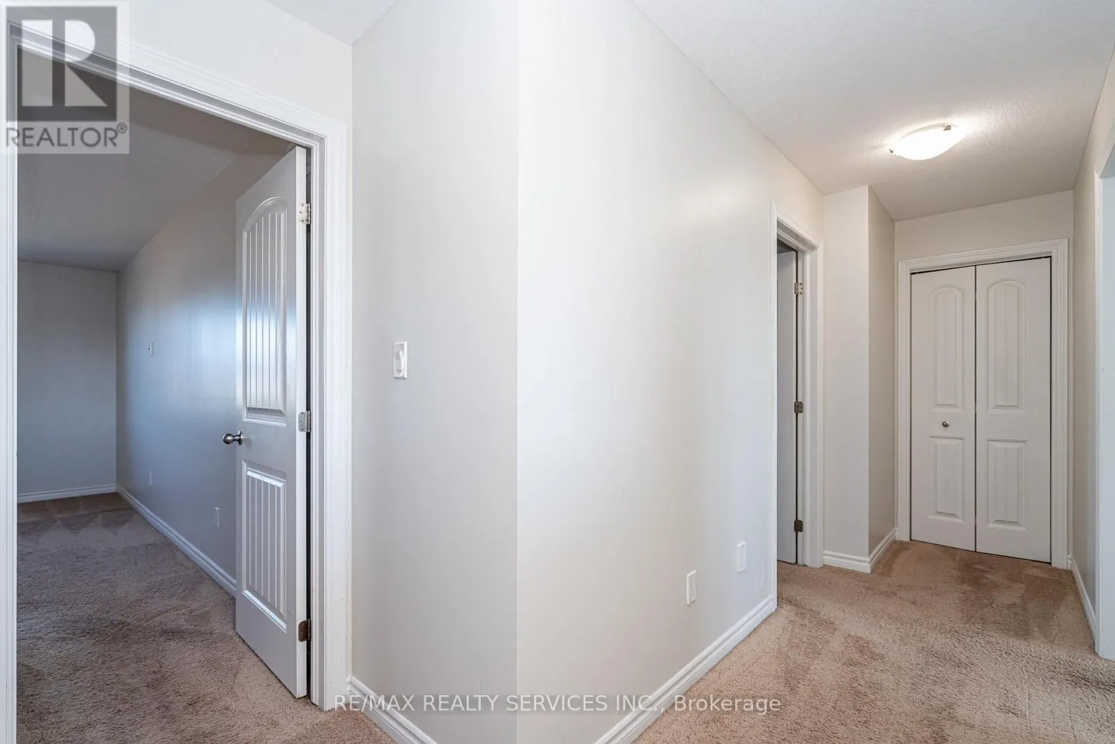25 ACORN TRAIL