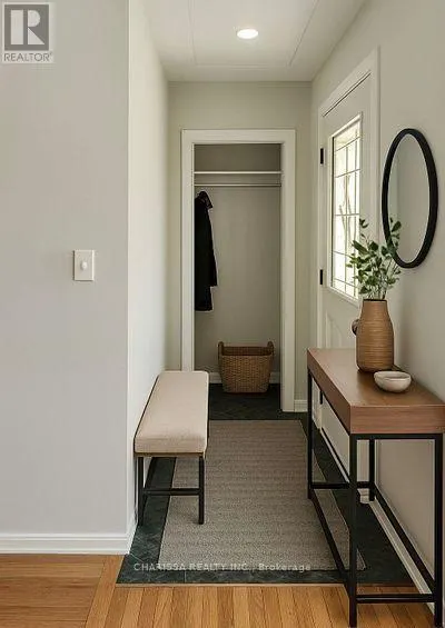 UPPER - 37 KINGSLEA DRIVE