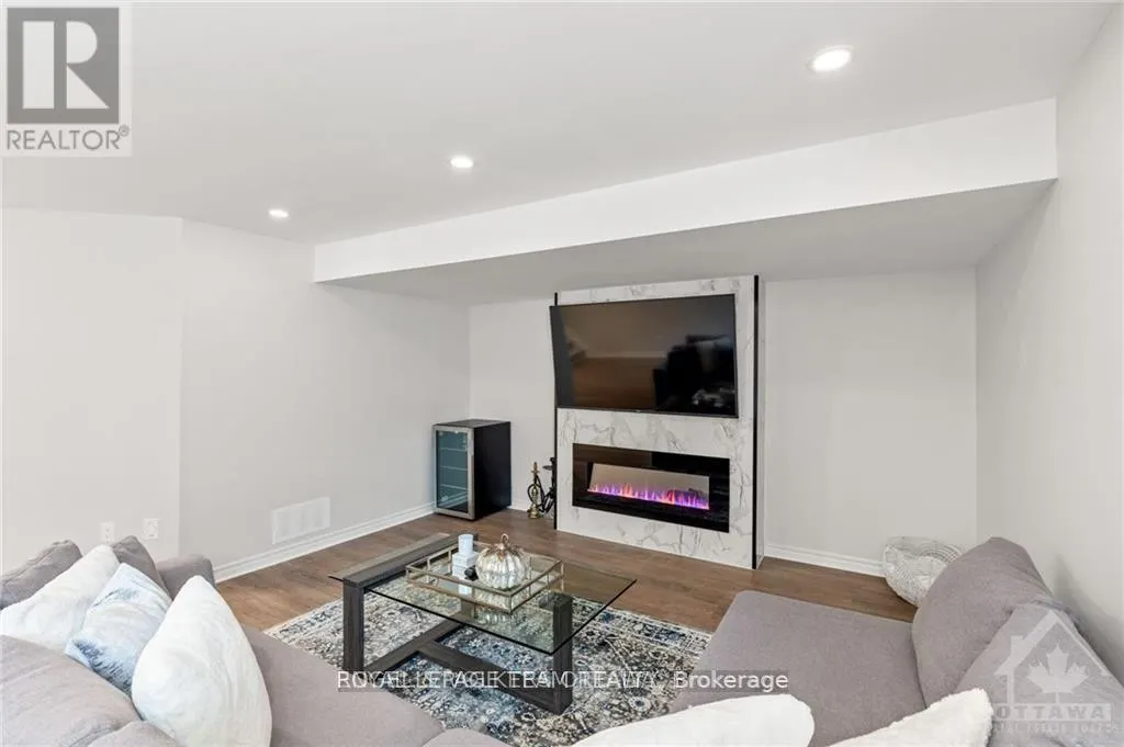165 ANGELONIA CRESCENT
