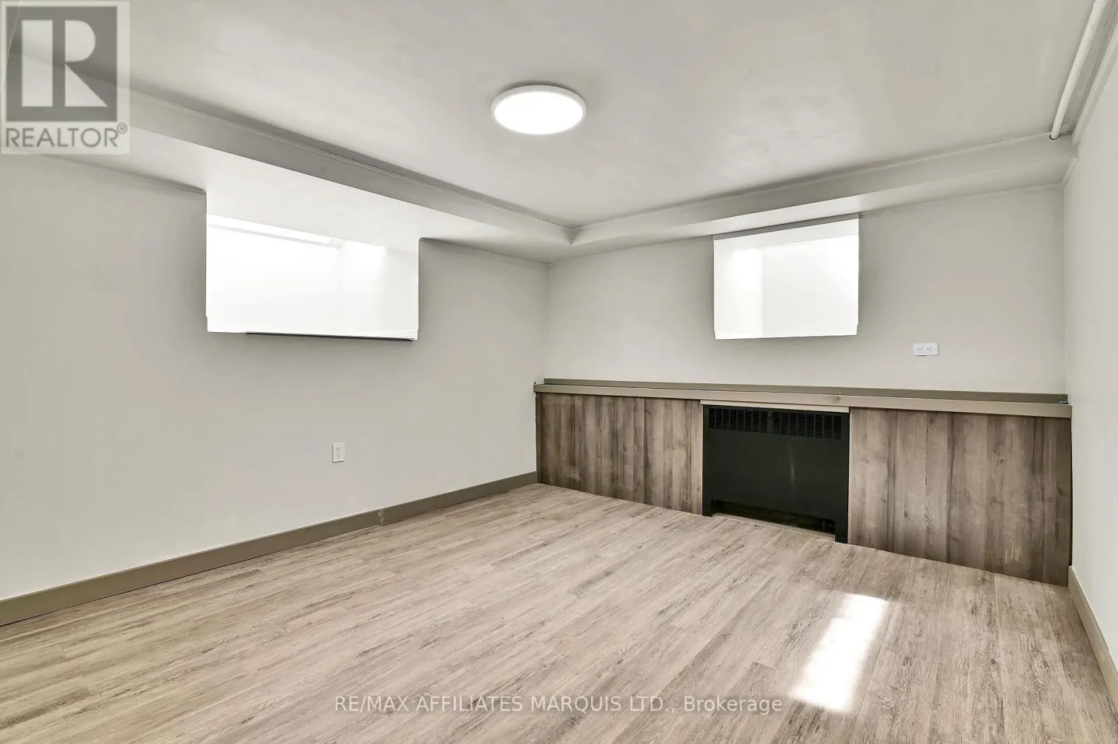 1603 PETER STREET